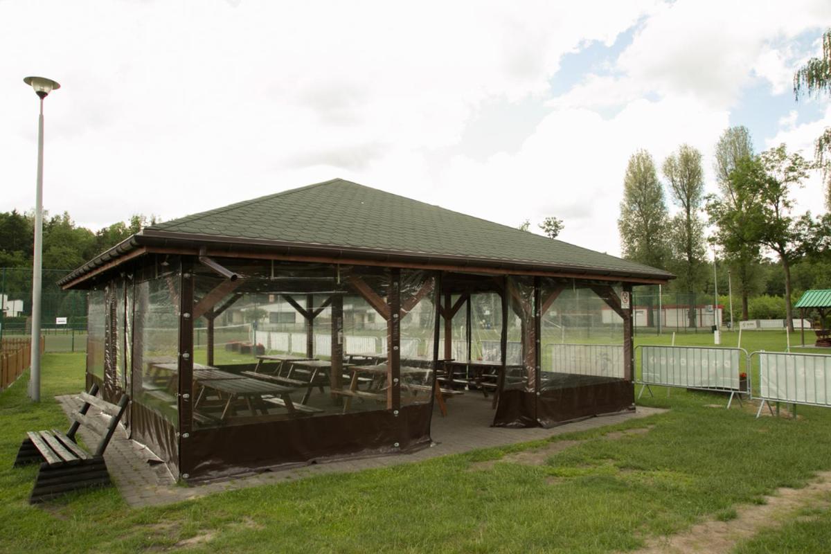 Camping Oaza Blonie Kornik Domki Standard - 3 Pokoje Exterior photo